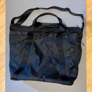 Lululemon Carry The Day Bag 22L - Black